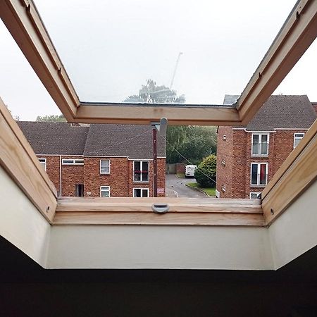 Osney Cypress Studio - Self Contained Studio Flat أكسفورد المظهر الخارجي الصورة