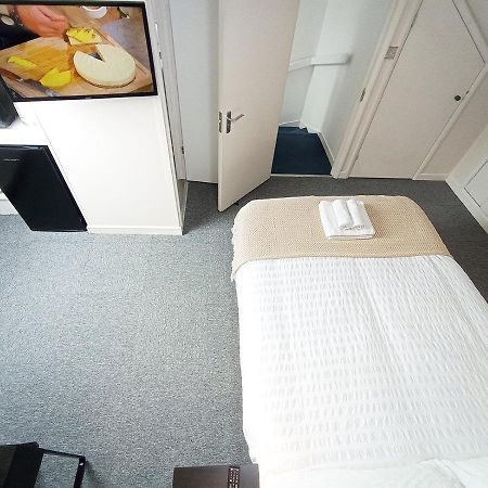 Osney Cypress Studio - Self Contained Studio Flat أكسفورد المظهر الخارجي الصورة