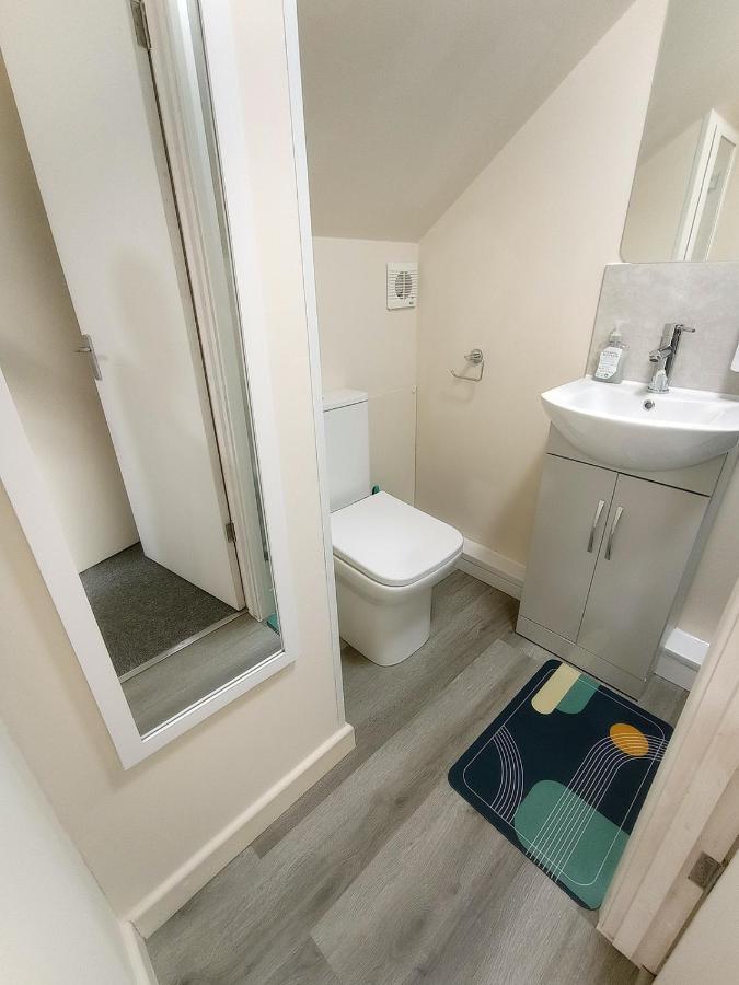 Osney Cypress Studio - Self Contained Studio Flat أكسفورد المظهر الخارجي الصورة