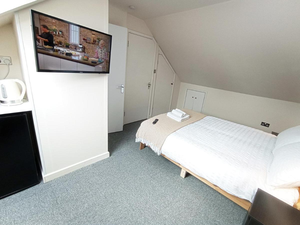 Osney Cypress Studio - Self Contained Studio Flat أكسفورد المظهر الخارجي الصورة