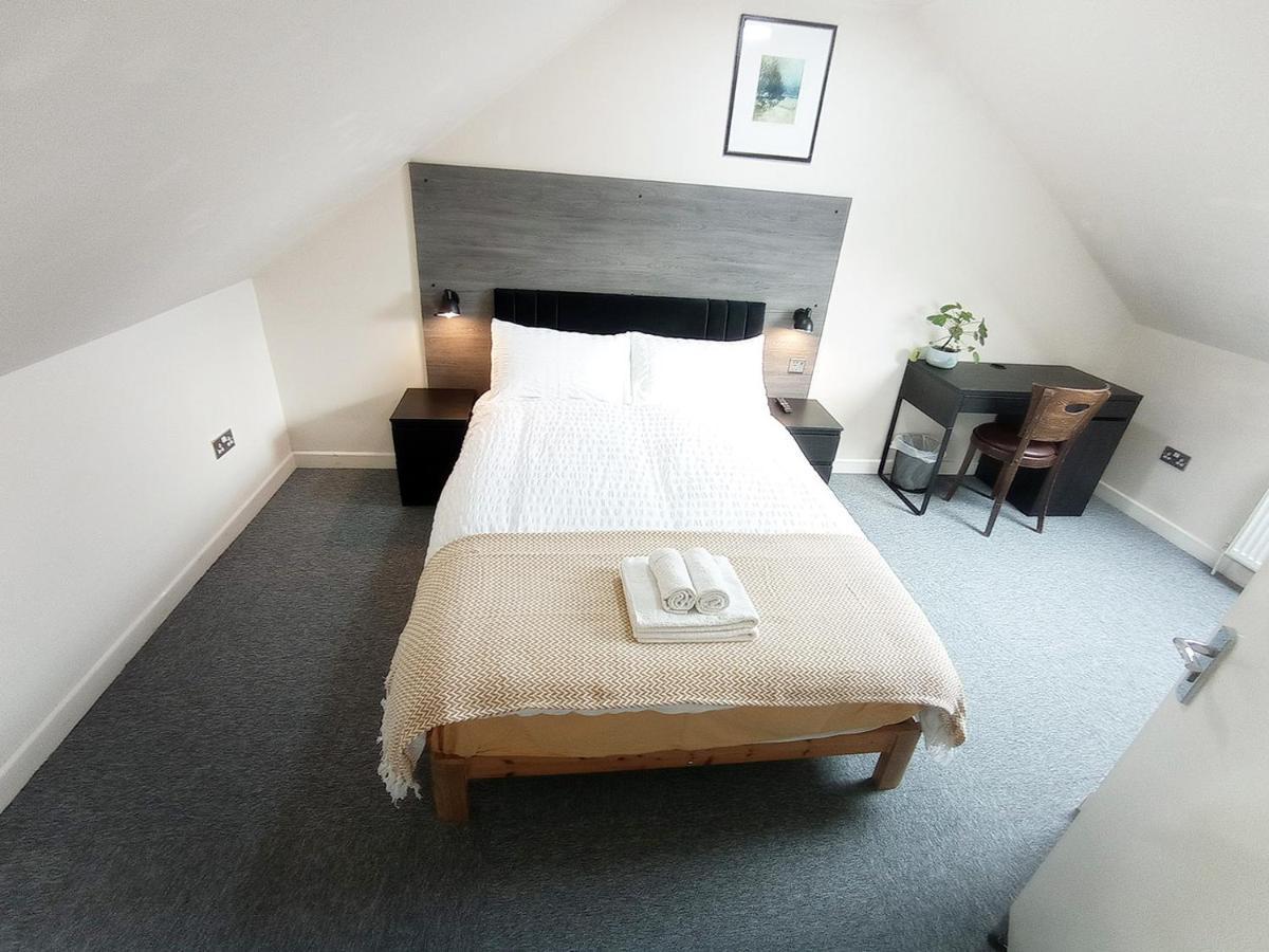 Osney Cypress Studio - Self Contained Studio Flat أكسفورد المظهر الخارجي الصورة